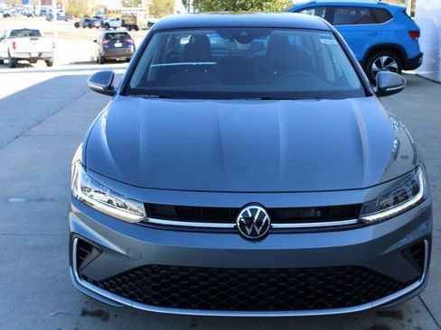 New 2026 Volkswagen Jetta SEL image 2