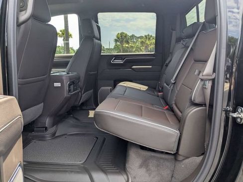 New 2026 GMC Sierra 2500 Denali w/ Denali Reserve Package AWD/4WD image 13