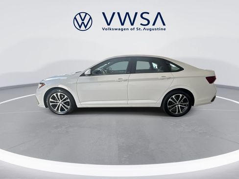 Certified 2026 Volkswagen Jetta Sport FWD image 5