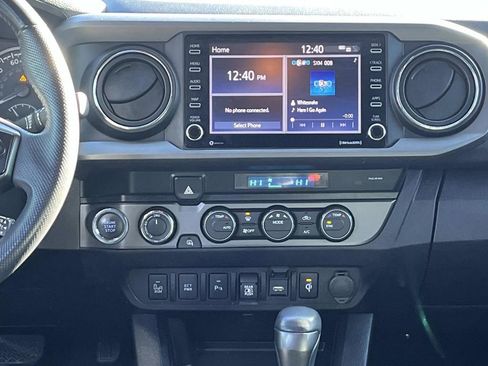 Used 2021 Toyota Tacoma TRD Off-Road w/ Technology Package image 14