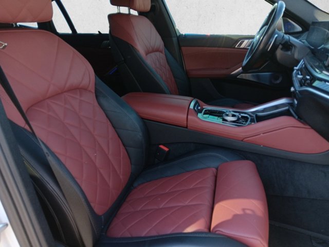 Used 2025 BMW X6 M60i AWD/4WD image 21