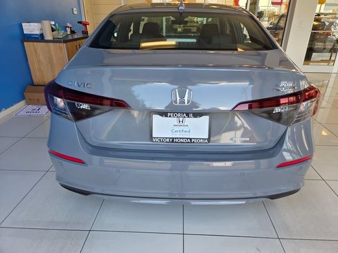 Used 2025 Honda Civic Sport image 7