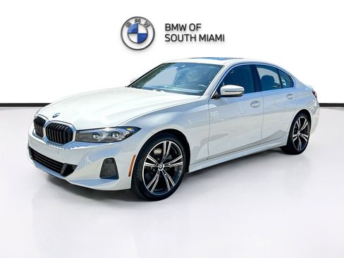 Certified 2024 BMW 330i Sedan w/ Convenience Package image 3