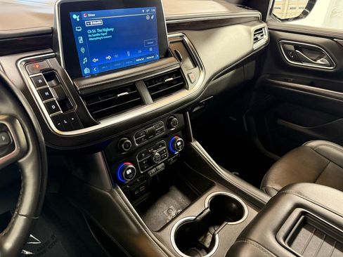 Used 2023 Chevrolet Tahoe Z71 w/ Z71 Off-Road Package image 20