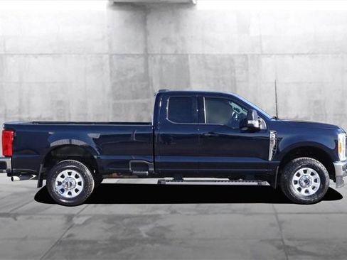 Certified 2023 Ford F250 XLT w/ FX4 Off-Road Package image 5