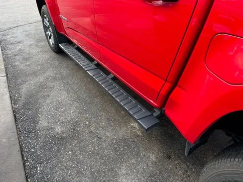 Used 2017 Chevrolet Colorado Z71 image 37