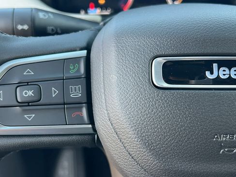 New 2026 Jeep Compass Limited image 19