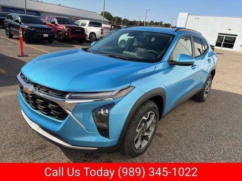 New 2026 Chevrolet Trax LT w/ Driver Confidence Package image 6