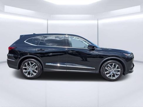 Used 2024 Acura MDX SH-AWD w/ Technology Package image 2