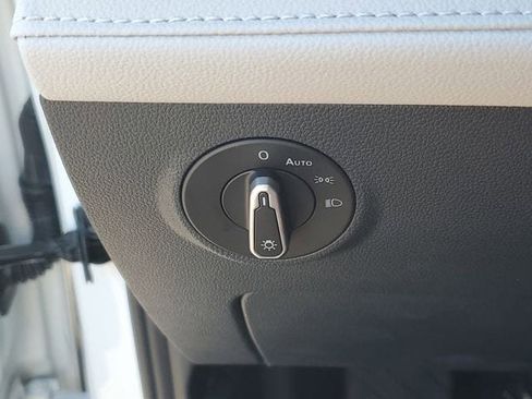 New 2026 Volkswagen Taos S FWD image 25