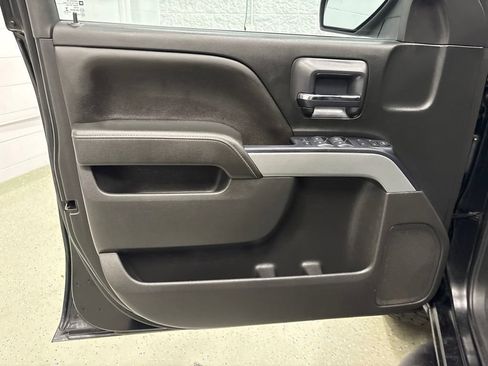 Used 2018 Chevrolet Silverado 1500 LT w/ All Star Edition AWD/4WD image 16