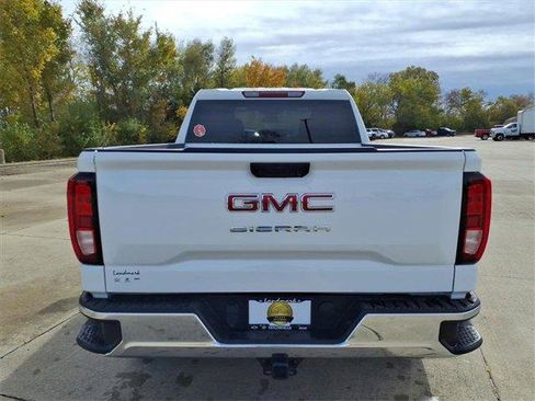 New 2026 GMC Sierra 1500 Pro w/ Pro Value Package image 18