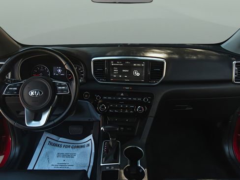 Used 2021 Kia Sportage EX FWD image 9