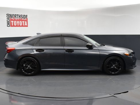 Used 2024 Honda Civic Sport image 5