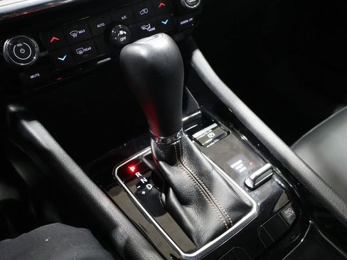 Used 2022 Jeep Compass Limited image 28