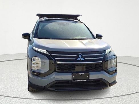 New 2025 Mitsubishi Outlander SE AWD/4WD image 2