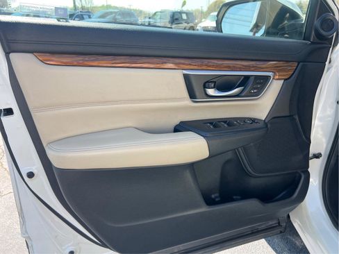 Used 2018 Honda CR-V EX-L image 19