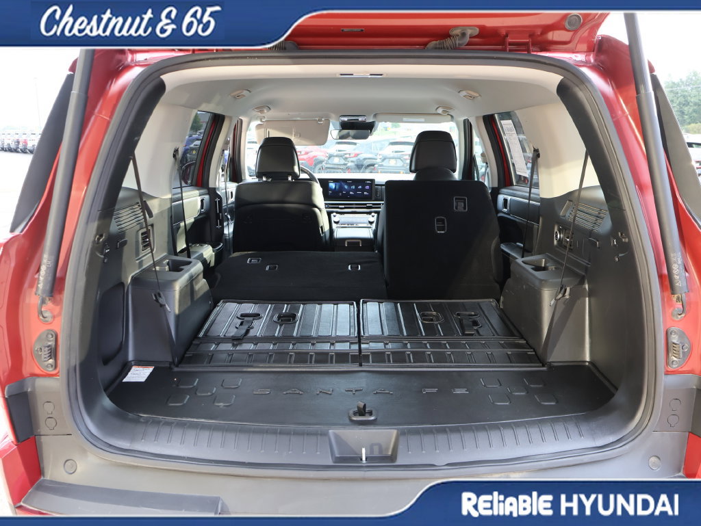 Used 2025 Hyundai Santa Fe SEL AWD/4WD image 15