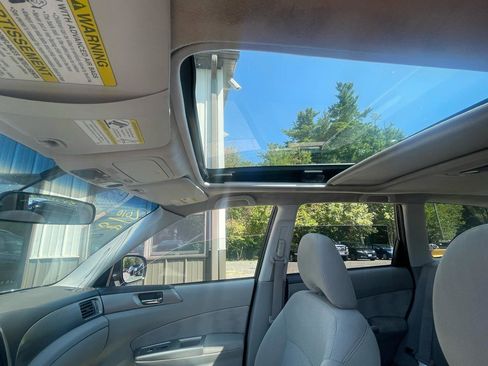 Used 2010 Subaru Forester 2.5X Premium AWD/4WD image 16