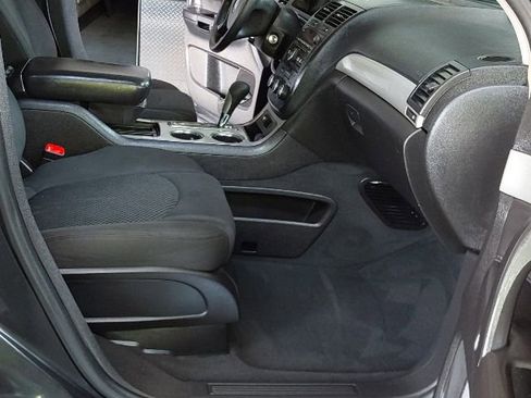 Used 2007 Saturn Outlook XE w/ Preferred Pkg image 13