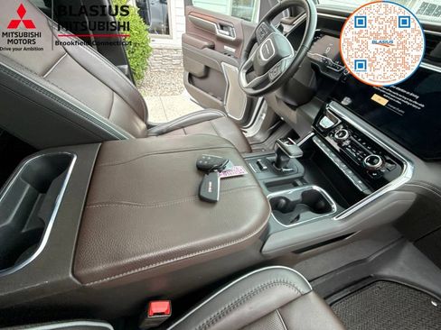 Used 2024 GMC Sierra 1500 Denali w/ Denali Reserve Package AWD/4WD image 50
