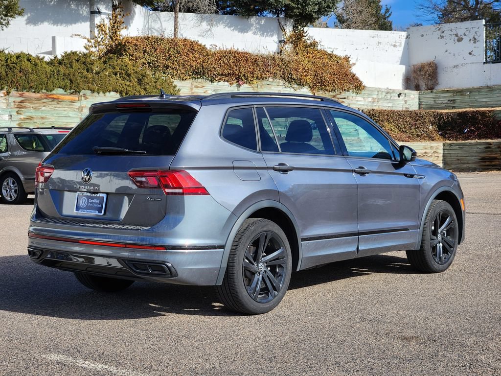 Certified 2024 Volkswagen Tiguan SE R-Line AWD/4WD image 3
