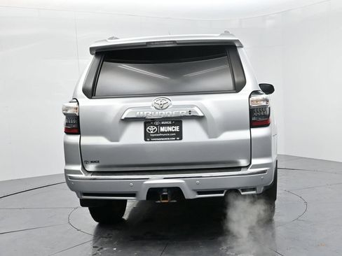 Used 2022 Toyota 4Runner Limited image 7
