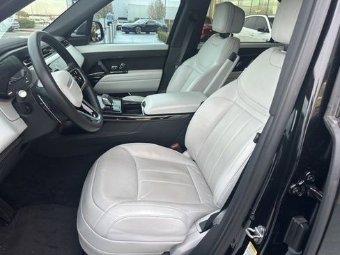 Certified 2024 Land Rover Range Rover Sport SE image 9