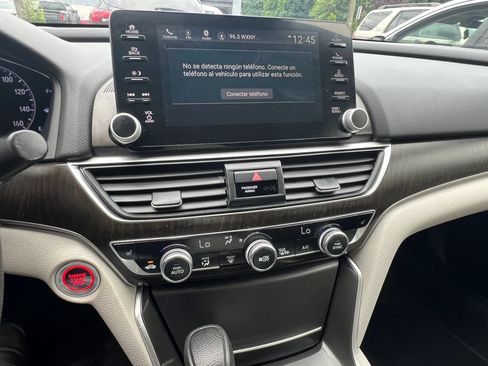 Used 2018 Honda Accord EX image 20