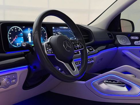 Used 2020 Mercedes-Benz GLS 450 4MATIC w/ Convenience Package image 19