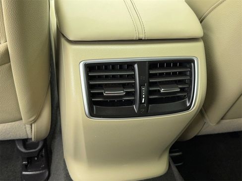 Used 2018 Acura TLX V6 image 38