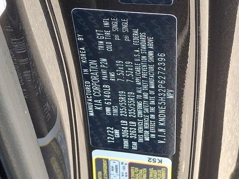 Used 2023 Kia Carnival SX FWD image 27