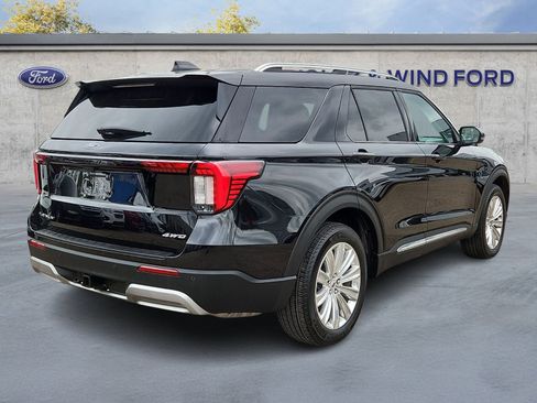 Used 2025 Ford Explorer Platinum w/ LUX Leather Package AWD/4WD image 6