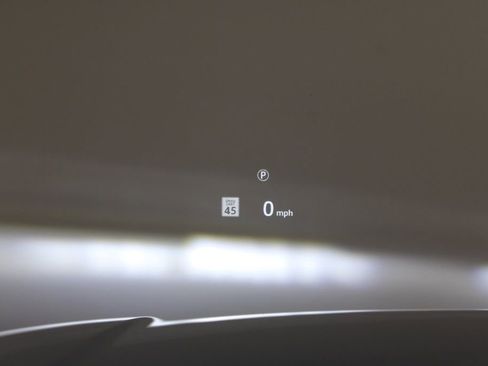 Used 2025 Land Rover Range Rover SE image 21