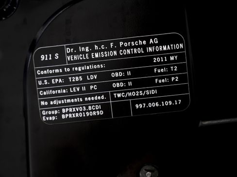 Used 2011 Porsche 911 Carrera 4S image 43