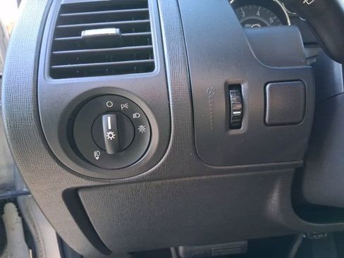 Used 2009 Ford Flex SE image 14