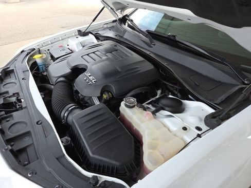 Used 2021 Chrysler 300 Touring L image 68