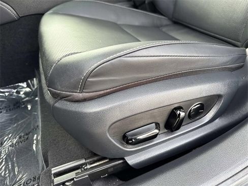 Certified 2023 Lexus ES 350 w/ Premium Package image 19