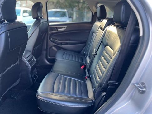 Used 2016 Ford Edge SEL w/ Equipment Group 201A AWD/4WD image 8