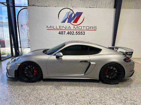 Used 2021 Porsche 718 Cayman GT4 image 17