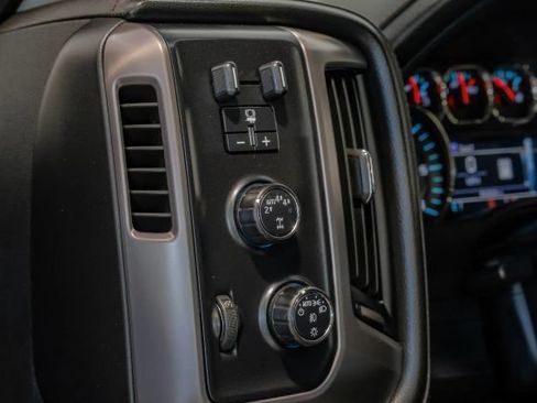 Used 2017 GMC Sierra 1500 SLT w/ All Terrain X Package AWD/4WD image 39