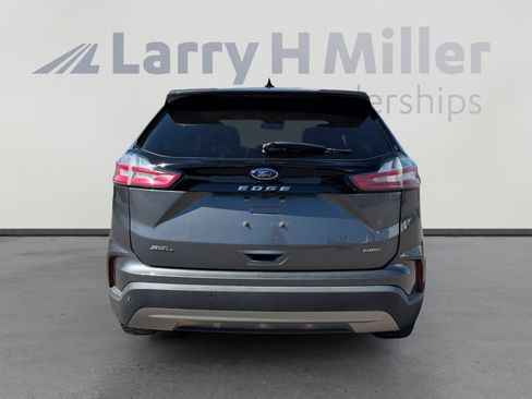 Used 2022 Ford Edge SEL AWD/4WD image 4