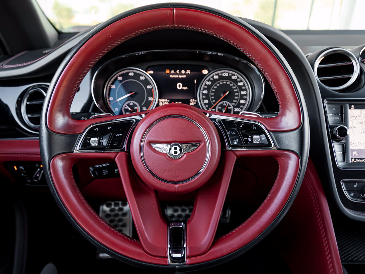 Used 2020 Bentley Bentayga Speed AWD/4WD image 21