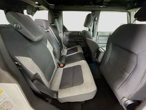 Used 2025 Ford Bronco Big Bend image 27