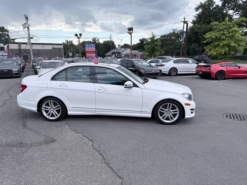 Used 2013 Mercedes-Benz C 300 4MATIC Sedan image 6