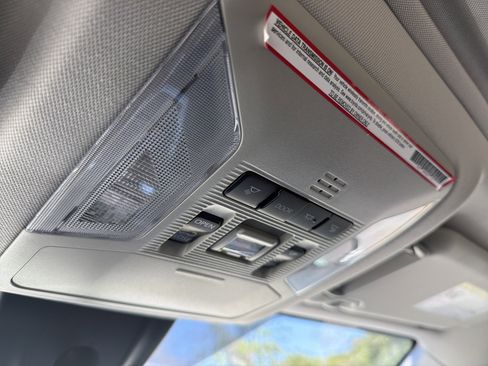 Used 2022 Toyota RAV4 XLE image 26