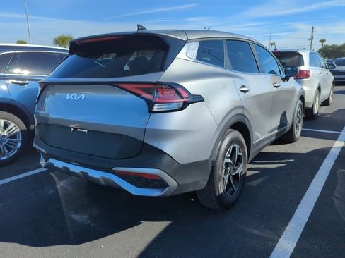 Certified 2025 Kia Sportage LX image 11