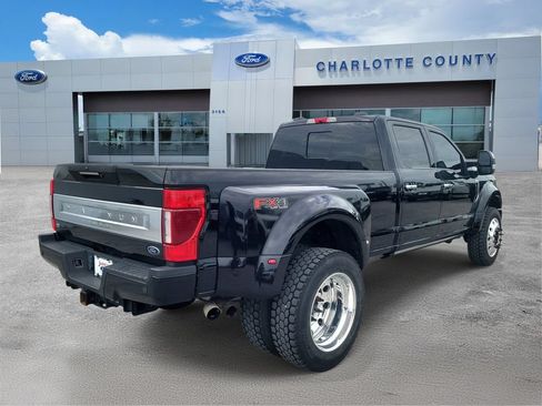 Used 2022 Ford F450 Platinum w/ FX4 Off-Road Package AWD/4WD image 4