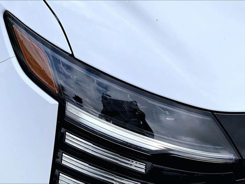 New 2026 Nissan Kicks S image 13