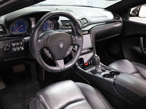 Used 2016 Maserati GranTurismo Convertible image 4